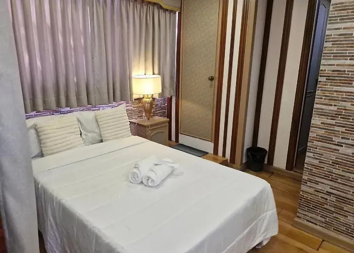 The Canley Boutique 3*